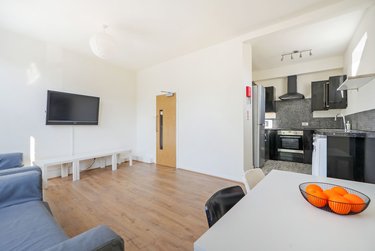 4 bed flat, 422a Sharrow Vale Road, Sharrowvale, Sheffield, S118ZP - Image 2