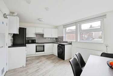 3 bed house, 83a Junction Road, Sharrowvale, Sheffield, S118XA - Image 1