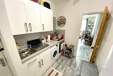 1 bed flat, 343A Ecclesall Road, Sharrow, Sheffield, S118PF - Image 4