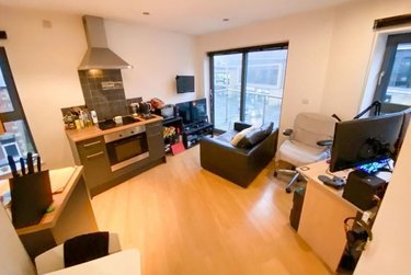 1 bed studio, 832-834 Ecclesall Road, Ecclesall, Sheffield, S118TD - Image 1