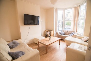 7 bed house, Crookesmoor Road, Crookesmoor, Sheffield, S101BD - Image 3