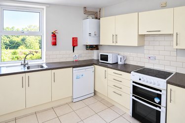 6 bed house, Harcourt Road, Crookesmoor, Sheffield, S101DH - Image 1