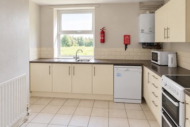 6 bed house, Harcourt Road, Crookesmoor, Sheffield, S101DH - Image 2