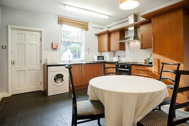 5 bed house, Ratcliffe Road, Sharrowvale, Sheffield, S118YA - Image 2