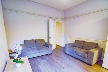 4 bed house, Westbrook Bank, Sharrowvale, Sheffield, S118YJ - Image 3