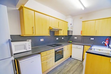 4 bed house, Westbrook Bank, Sharrowvale, Sheffield, S118YJ - Image 4