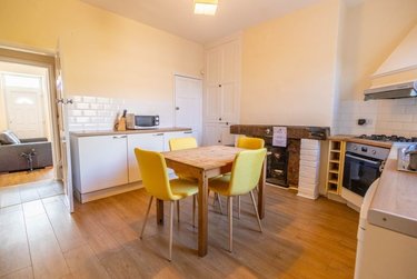 4 bed house, School Road, St Vincents Quarter, Sheffield, S101GP - Image 1