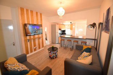 5 bed house, Cobden View Road, St Vincents Quarter, Sheffield, S101HS - Image 1