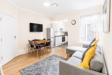 5 bed house, Sharrowvale Road, Sharrowvale, Sheffield, S118ZB - Image 2