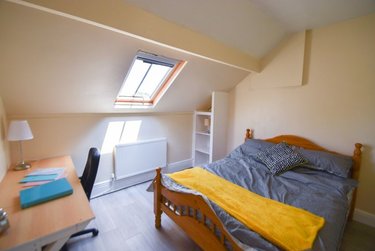 7 bed house, Broomspring Lane, Devonshire Green, Sheffield, S102FB - Image 7