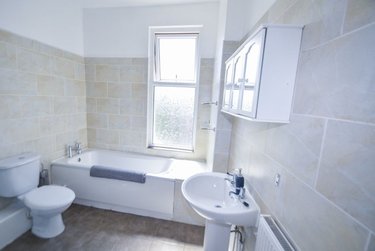 7 bed house, Broomspring Lane, Devonshire Green, Sheffield, S102FB - Image 10