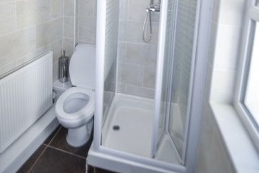 7 bed house, Broomspring Lane, Devonshire Green, Sheffield, S102FB - Image 12
