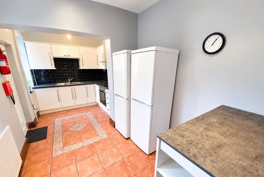 5 bed house, Western Road, Crookes, Sheffield, S101LF - Image 1