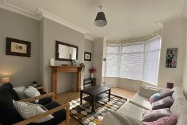 4 bed house, Pinner Road, Sharrowvale, Sheffield, S118UG - Image 2