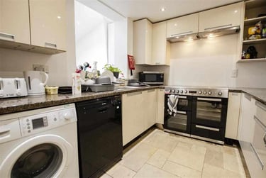 8 bed house, Harrow Road, Selly Park, Birmingham, B297DW - Image 5