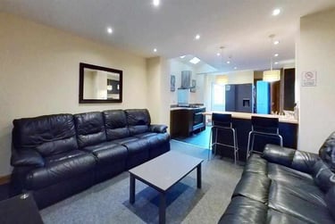 6 bed house, Arley Road, Selly Park, Birmingham, B297BQ - Image 1