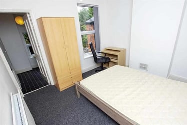 2 bed house, Winnie Road, Selly Park, Birmingham, B296JX - Image 9