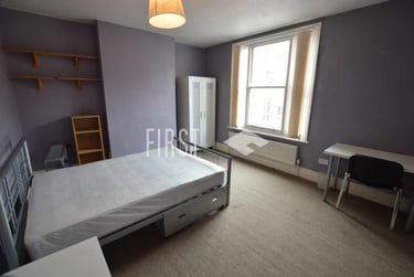 3 bed house, Knighton Fields Road East, Knighton, Leicester, LE26DQ - Image 3