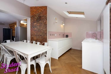 9 bed house, Lees Hall Crescent Manchester, Fallowfield, Manchester, M146XZ - Image 1