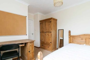 5 bed house, Fowell Close, Clover Hill, Norwich, NR58NL - Image 3