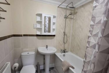 4 bed house, New Mills Yard, City Centre, Norwich, NR33AH - Image 9