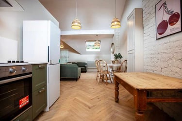 3 bed flat, Flat 2, 16 Beaufort Avenue, West Didsbury, Manchester, M201LL - Image 4