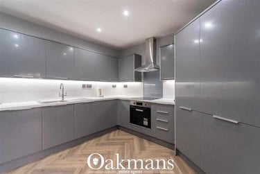 3 bed house, Raddlebarn Road, Selly Park, Birmingham, B297DA - Image 2