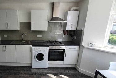2 bed flat, 5, 3, Cathays, Cardiff, CF244DA - Image 9