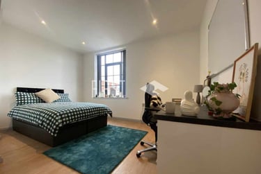 1 bed studio, Percy Road, Aylestone Park, Leicester, LE28FP - Image 1