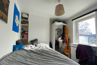 5 bed house, Splott, Adamstown, Cardiff, CF240HZ - Image 3