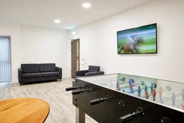 1 bed studio, 2a Frederick Road, Selly Park, Birmingham, B296PB - Image 2