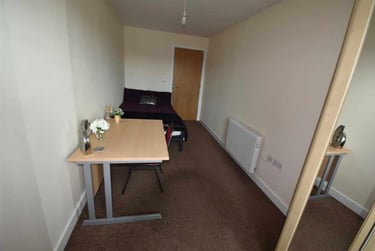3 bed flat, Fitzwilliam Street, Devonshire Green, Sheffield, S14JP - Image 5