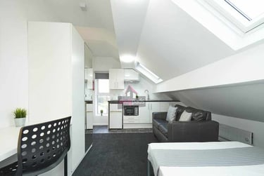 1 bed studio, Salford, Ellesmere Park, M300DX - Image 2