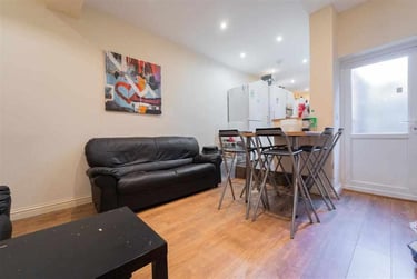 6 bed house, Selly Hill Road, Selly Park, Birmingham, B297DL - Image 4
