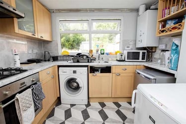 2 bed house, Tealby Grove, Selly Park, Birmingham, B297RJ - Image 3