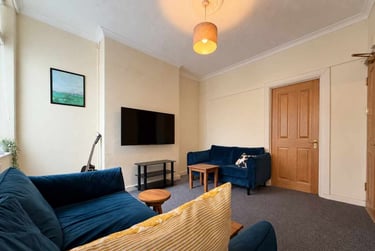 4 bed house, Cathays, Cardiff, CF244LJ - Image 2