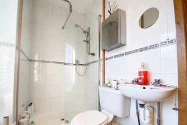 5 bed house, Cathays, Cardiff, CF244HR - Image 13
