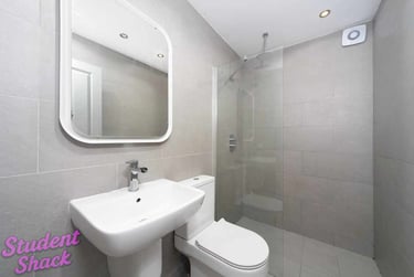 5 bed house, Redmere Grove Manchester, Fallowfield, Manchester, M146ES - Image 8