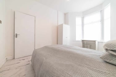 5 bed house, Cathays, Cardiff, CF244QJ - Image 3