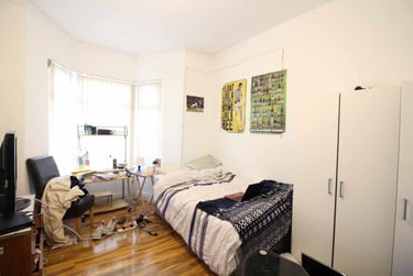 1 bed house, Cathays, Cardiff, CF244BU - Image 5