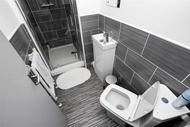 6 bed house, Hubert Road, Selly Park, Birmingham, B296ER - Image 12