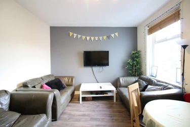 6 bed house, Cathays, Maindy, Cardiff, CF244LB - Image 1