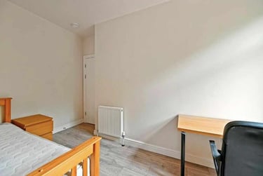 6 bed house, Cemetery Road, Sharrow, Sheffield, S118FQ - Image 13