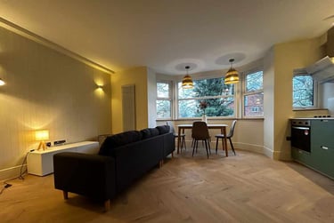2 bed house, Wilbraham Road, Whalley Range, Manchester, M168NP - Image 2