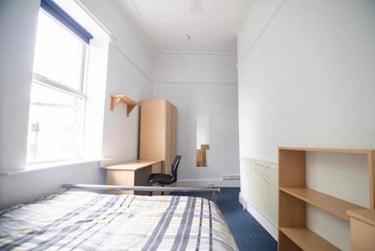 7 bed house, Newbould Lane, Broomhall, Sheffield, S102PL - Image 10