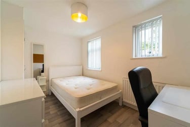 5 bed house, Holly Grove, Hubert Road, Selly Park, Birmingham, B296EQ - Image 9