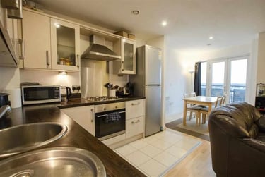 2 bed flat, Masshouse Plaza, City Centre, Birmingham, B55JF - Image 5