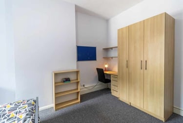 1 bed house, Ecclesall Road, Sharrow, Sheffield, S118PE - Image 9
