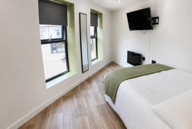 1 bed flat, 1 Twyning Road, Stirchley, Birmingham, B302DR - Image 3