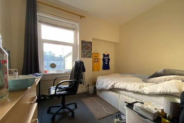 5 bed house, Cathays, Cardiff, CF244BZ - Image 3